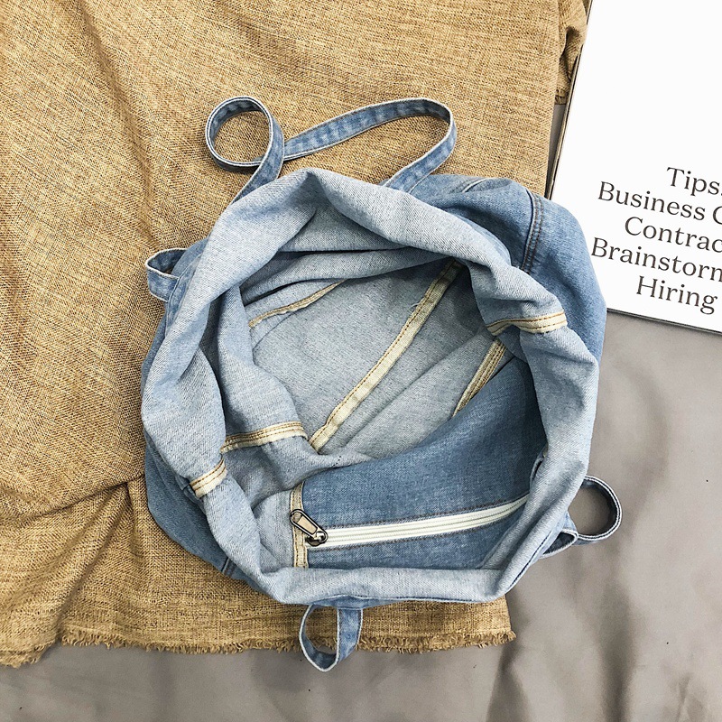 Japanese-style Korean version Harajuku denim canvas bag for girls, simple single-shoulder bag, large capacity, solid color, student hand-held cloth bag for class Application Scenario