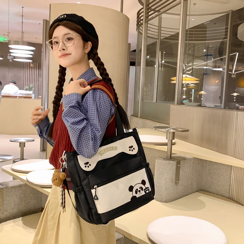 Cute color-blocking and fresh crossbody bag, Japanese-style schoolgirl style, large-capacity tote bag, student class tutorial bag details Picture