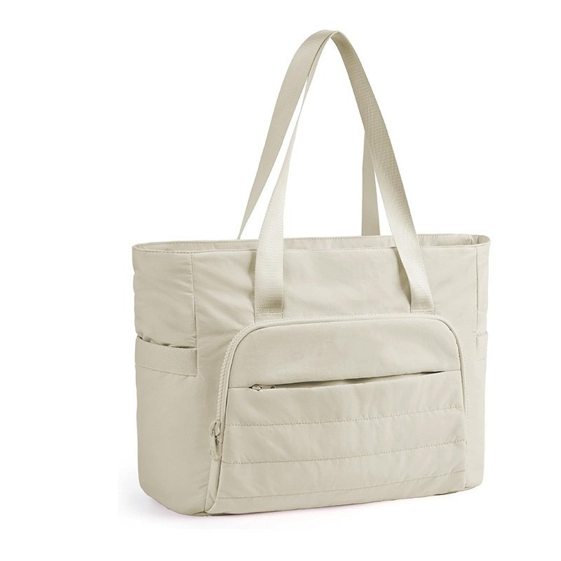 This in-stock handbag with yoga mat, shoulder strap and quilted single-shoulder bag is suitable for travel, work and gym full figure