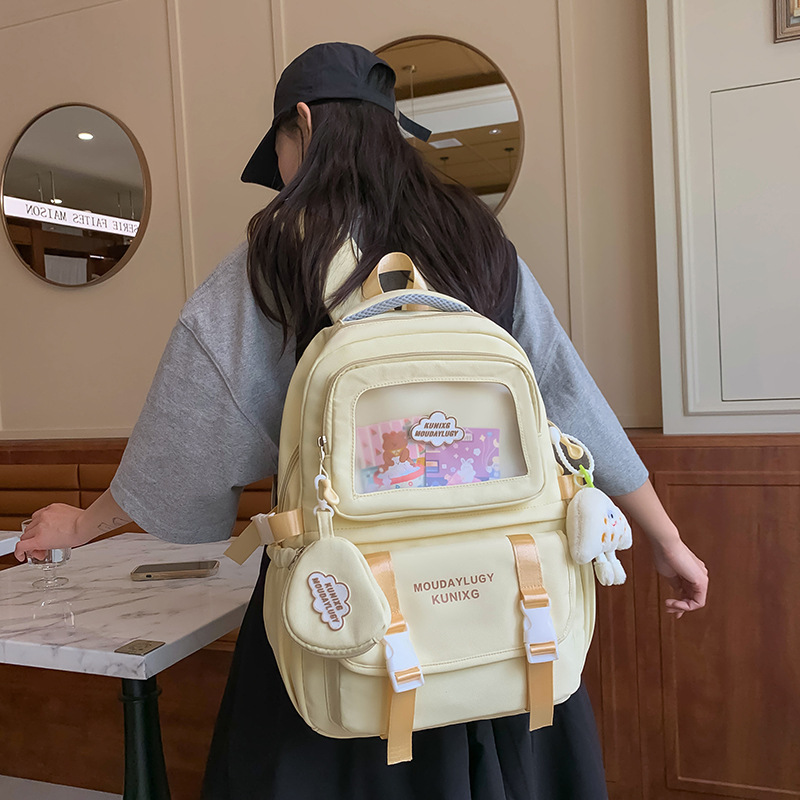 New backpack for junior high school girls, large capacity for primary school students, high appearance level, cute and lightweight bag, high school student bag full figure