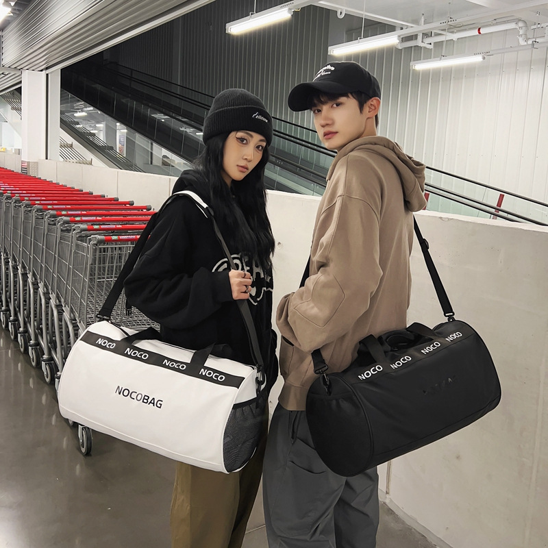 Trendy short-distance large-capacity travel bag for women, simple and versatile sports and fitness bag, multi-functional leather film outdoor storage bag full figure