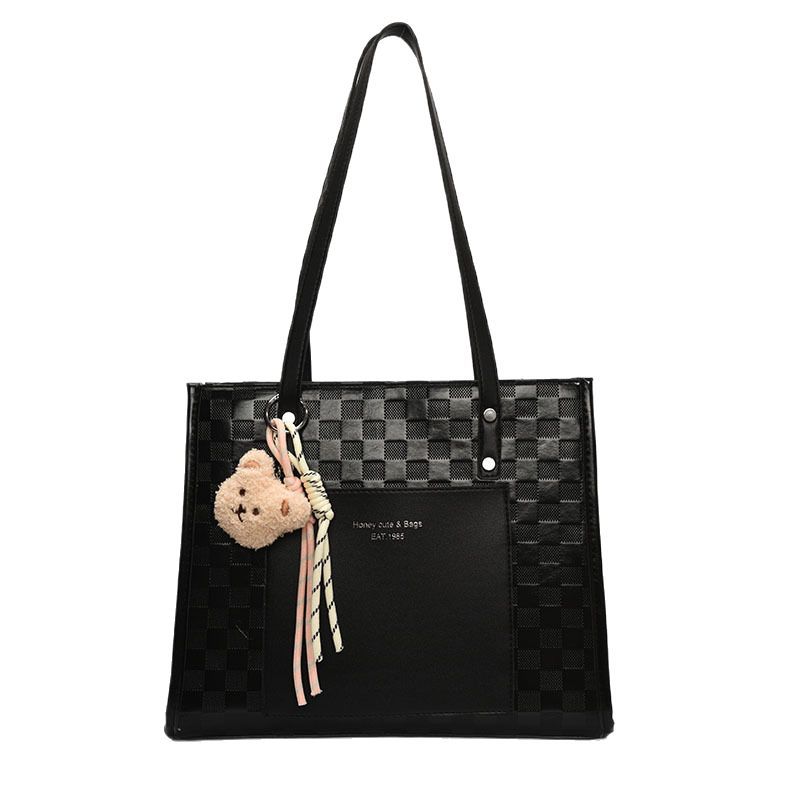 A trendy and versatile checkered single-shoulder underarm bag for women, a new large-capacity tote bag for work and commuting in 2025 Item Picture