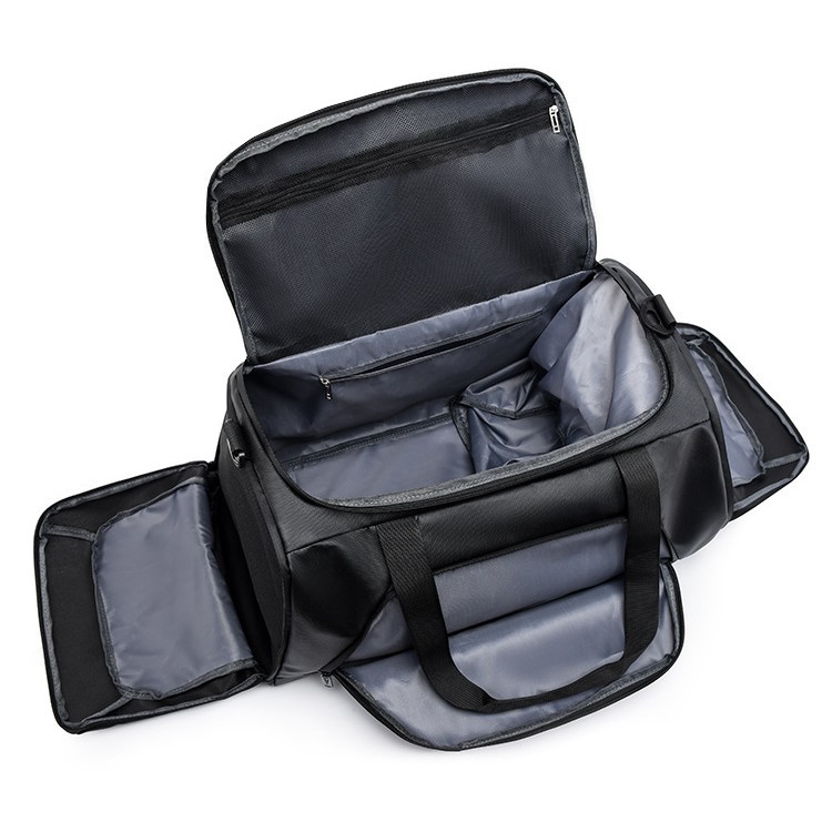 Water-resistant large-capacity fitness bag, laminated Oxford fabric, multi-functional high-quality travel bag, double-back crossbody handbag Application Scenario
