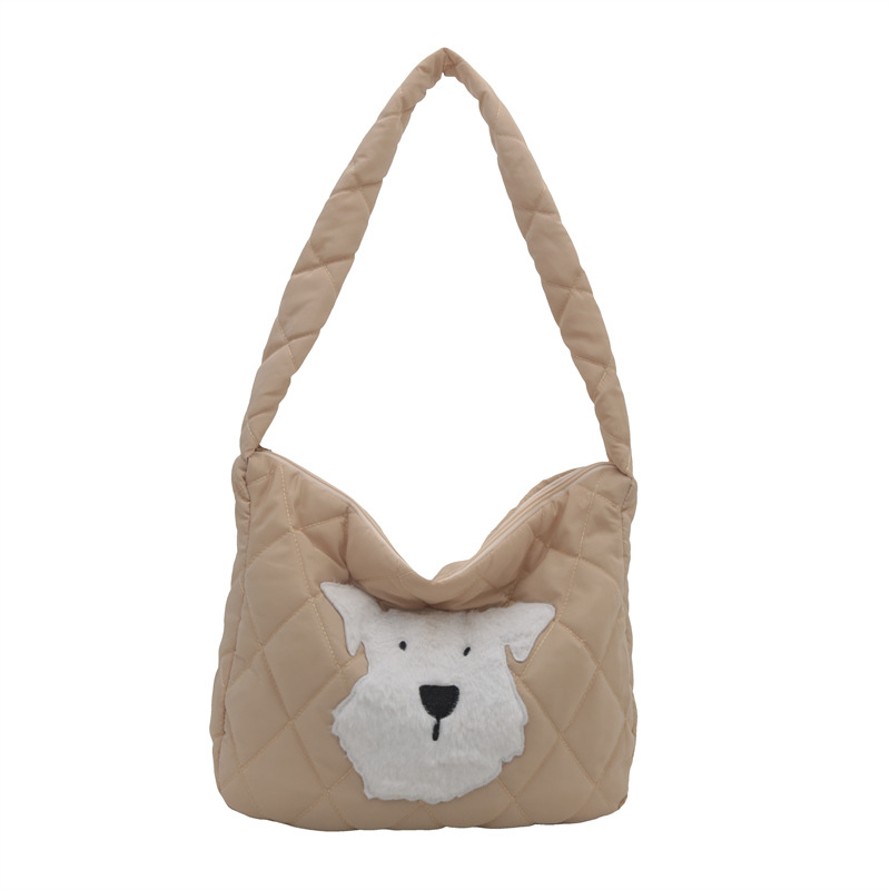 A large-capacity ladies' 2024 new casual, niche and retro single-shoulder crossbody bag, fashionable and individual tote bag Item Picture