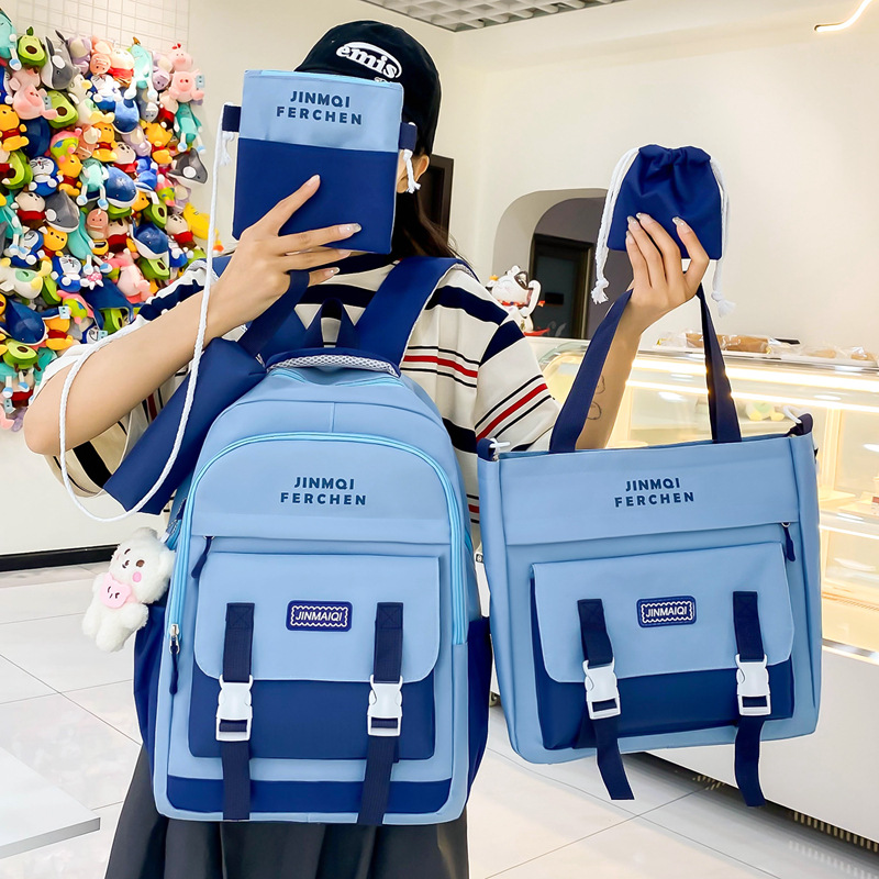A versatile Korean-style, niche backpack for junior and senior high school students with a simple workwear style and contrasting colors. A casual backpack for men full figure
