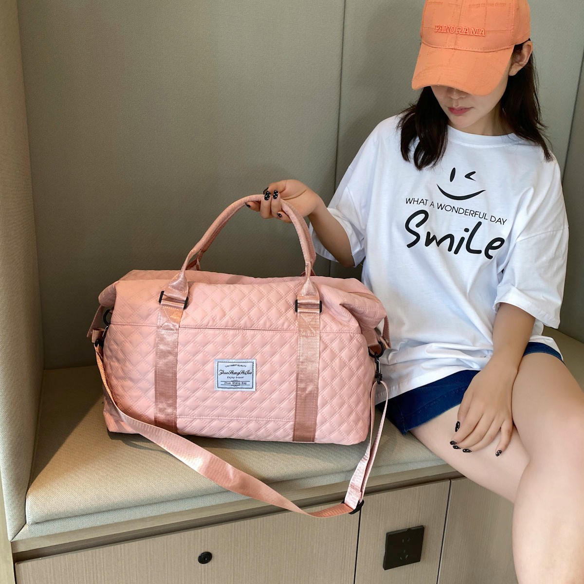 Customized travel bags, large-capacity yoga bags, single-shoulder delivery boarding bags, wholesale dry and wet separation fitness bags Specification drawing