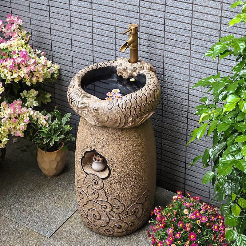 Artistic washbasin, antique outdoor washbasin, balcony terrace, floor-standing integrated creative platform, garden, outdoor courtyard Application Scenario