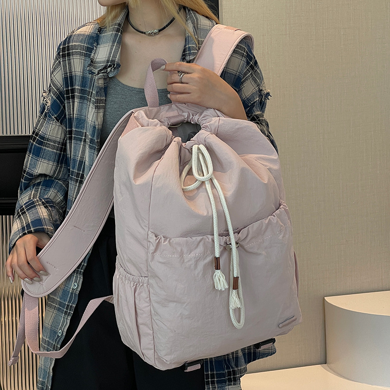 Colorful Fox Korean version of a lady's drawstring student backpack, the same style as the blogger's badminton backpack for outdoor travel details Picture