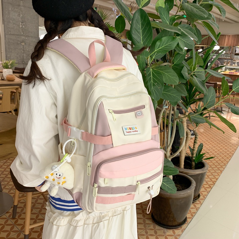 Funny and mischievous girl backpack, American retro high school bag, Harajuku style junior high school student color-blocking campus backpack Application Scenario