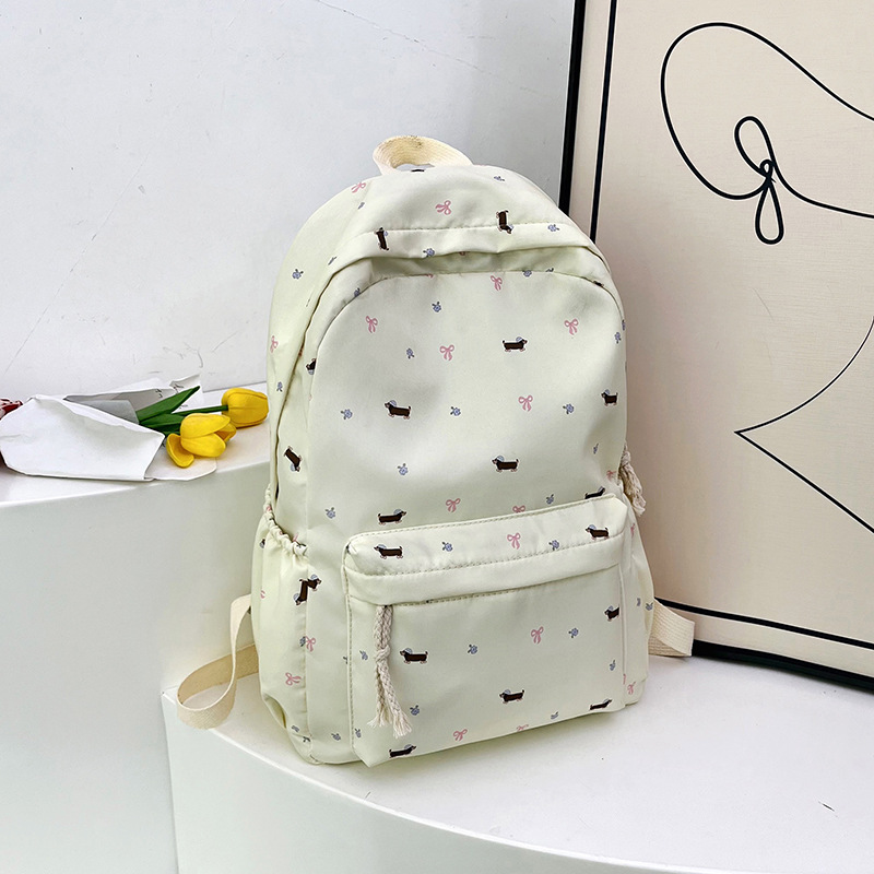 New cross-border schoolbag for girls, large-capacity, trendy backpack for junior high school and senior high school students, sweet Japanese-style backpack with high appearance level details Picture