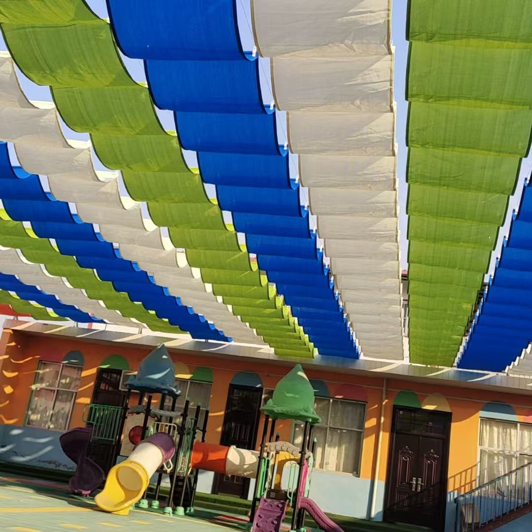 Sunshade net, wavy sky curtain, telescopic top curtain, swimming pool, outdoor sun protection, school playground, heat insulation curtain, sunshade Application Scenario