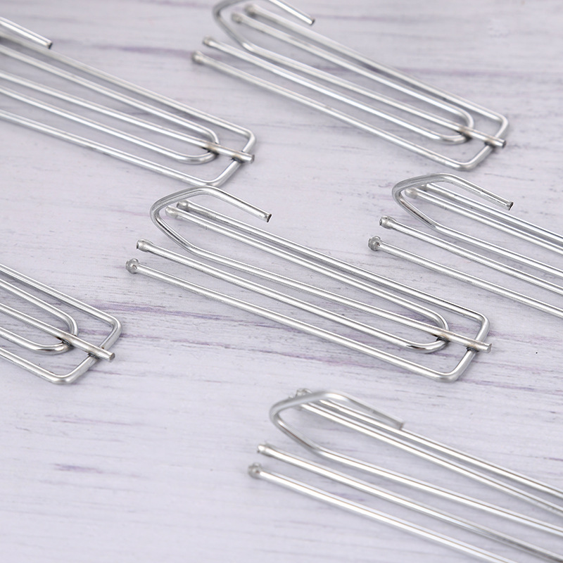 Factory direct sales of 18-34 window accessories: Four-fork hooks, curtains, four-claw hooks, curtain fabric, fork hooks, and hardware trims details Picture