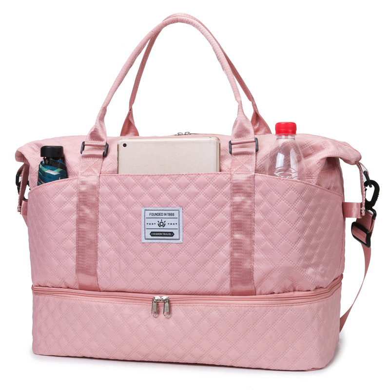 Three-pocket short-distance travel bag, stretchable suitcase, large-capacity women's light maternity bag, storage bag, hand-held luggage bag Application Scenario