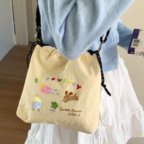 Embroidered cartoon canvas bag, bucket bag, summer phone bag, women's bag, 2025 new versatile single-shoulder crossbody bag, trendy Specification drawing
