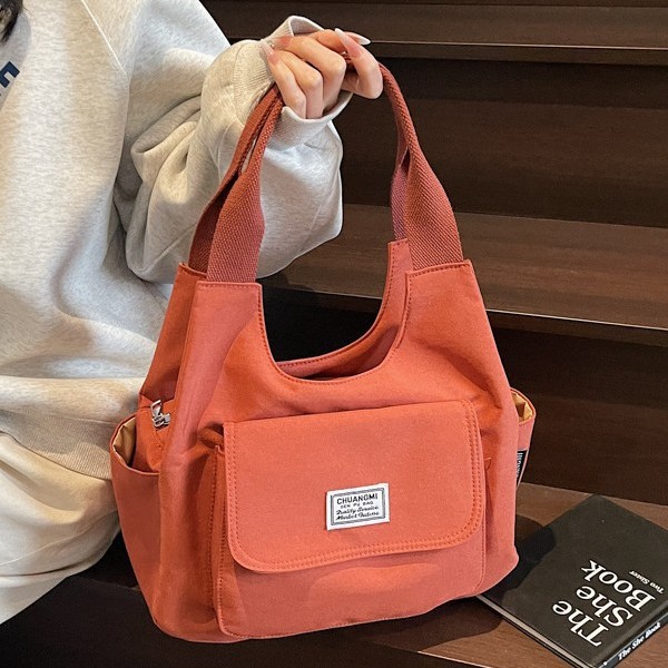Commuting bag, Japanese ins retro and niche design sense, canvas simple solid color, casual and versatile tote bag, underarm bag full figure