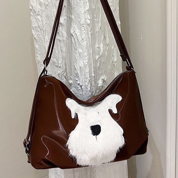 Casual Bear ins underarm small bag, simple backpack, school-style commuter shoulder bag, tote bag, Korean version single-shoulder bag Application Scenario
