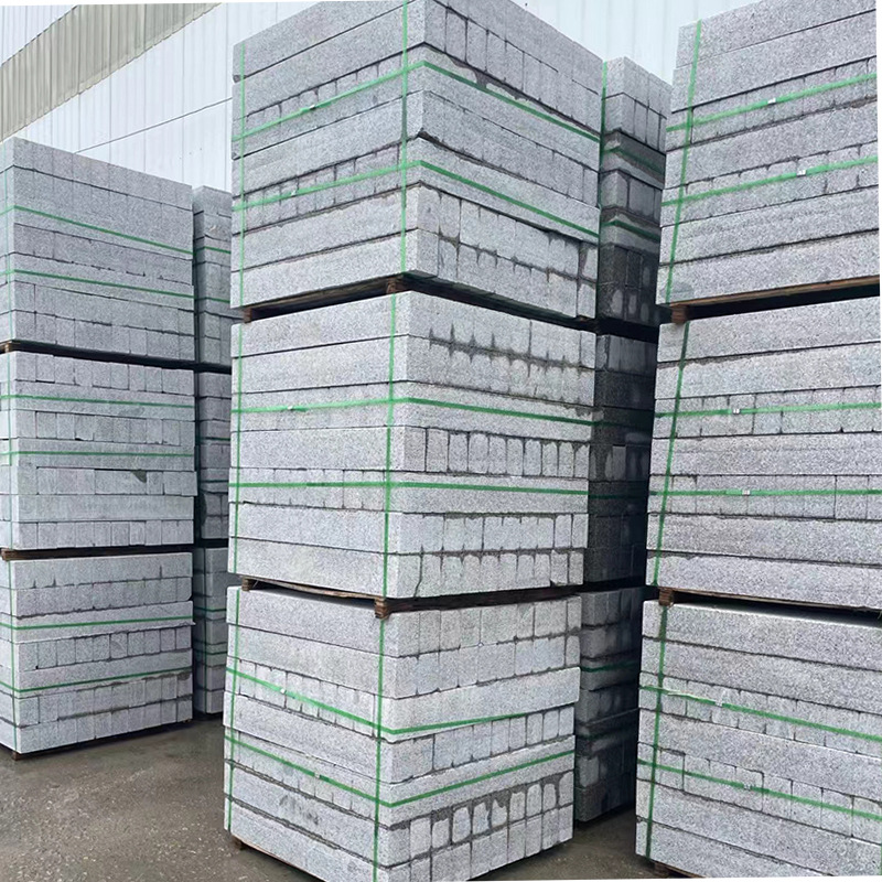 Source factory granite curbstone, sesame grey flamed surface curbstone project installation marble curb stone Application Scenario