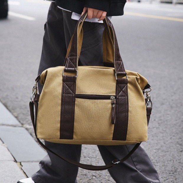 Retro large-capacity travel bags, luggage bags, fashionable and trendy canvas bags, men's bags, shoulder bags, casual handbags, women's bags Application Scenario