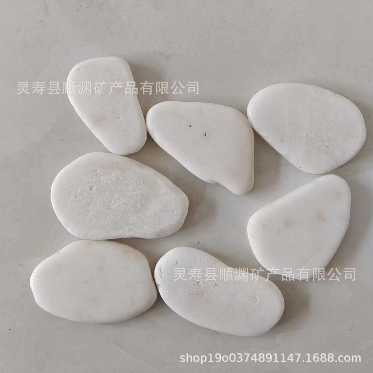 White painted pebbles, white painted stones, painted stones, SLATE, white painted flat stones full figure