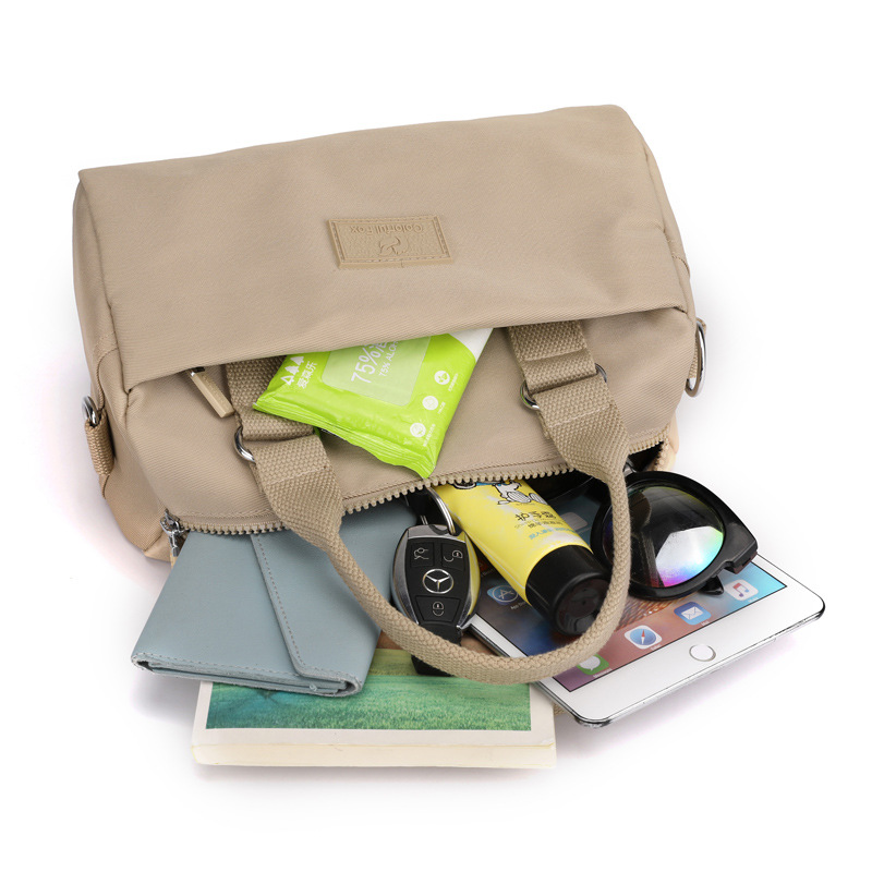 New cross-border women's trendy single-shoulder bag, nylon water-resistant key phone case, Japanese portable large-capacity bag Application Scenario