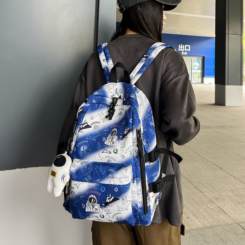 Schoolbag for male middle school students, cool and individualistic fashion on Instagram; backpack for junior and senior high school students, Japanese graffiti trend; backpack for female students details Picture