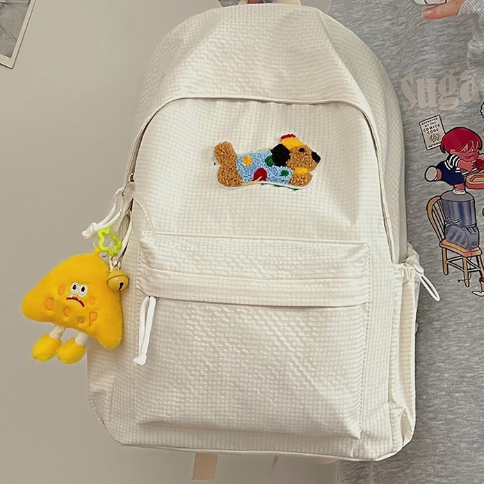 Japanese-style InS-style cute puppy schoolbag for high school girls, girlish schoolbag, casual campus backpack for college students Application Scenario