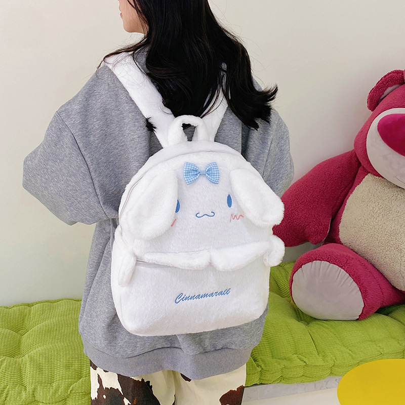 Cartoon Japanese-style soft girl schoolbag, cute on Instagram, large-capacity class backpack that can hold A4 paper, travel bag for outings Application Scenario