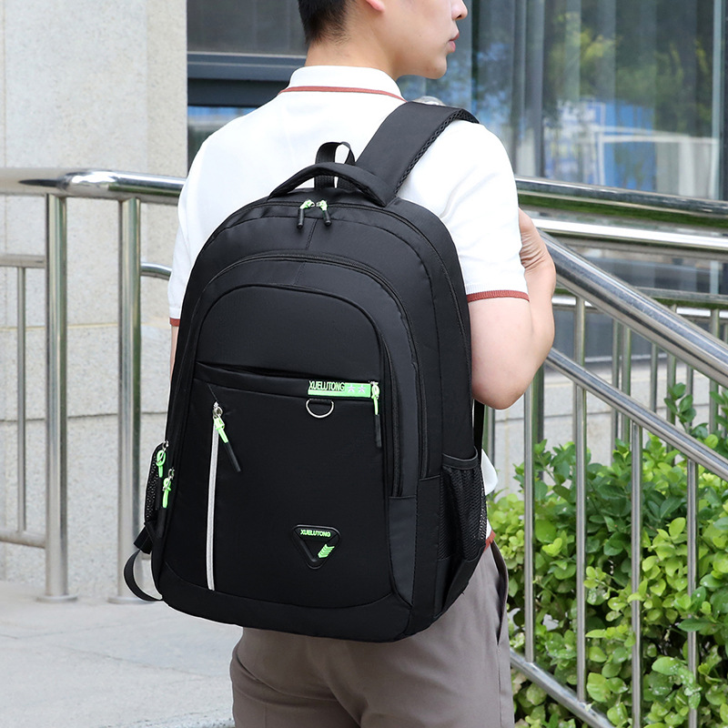 Cross-border men's backpacks, lightweight business large-capacity outdoor travel backpacks, simple high school and college student schoolbags Application Scenario