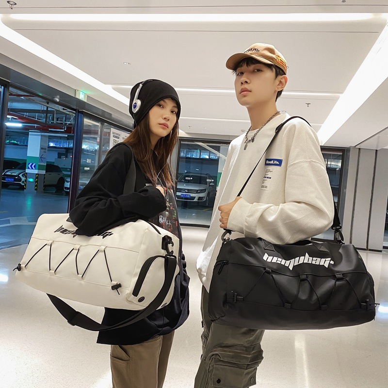 Fitness bags, cross-border foreign trade trendy and cool leisure travel bags, dry and wet separated swimming bags, men's and women's outdoor sports storage bags full figure