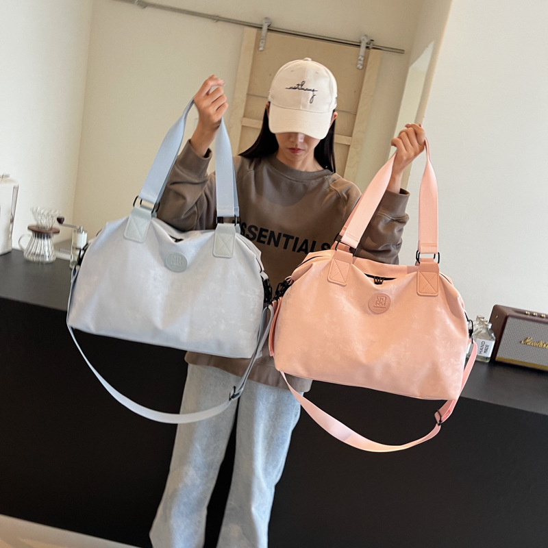 Fashionable new large-capacity travel bag, lightweight business trip boarding crossbody bag, dry and wet separated hand-held bag for pregnant women waiting to give birth details Picture