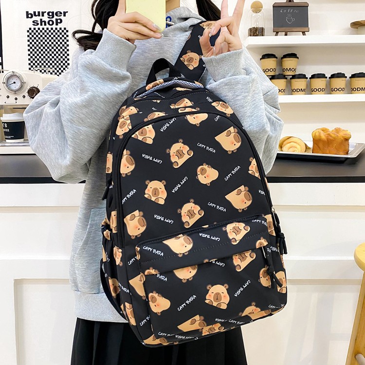 Capibala backpack is cute and has a high level of appearance. It is a cartoon backpack for junior and senior high school students and has a large capacity Application Scenario
