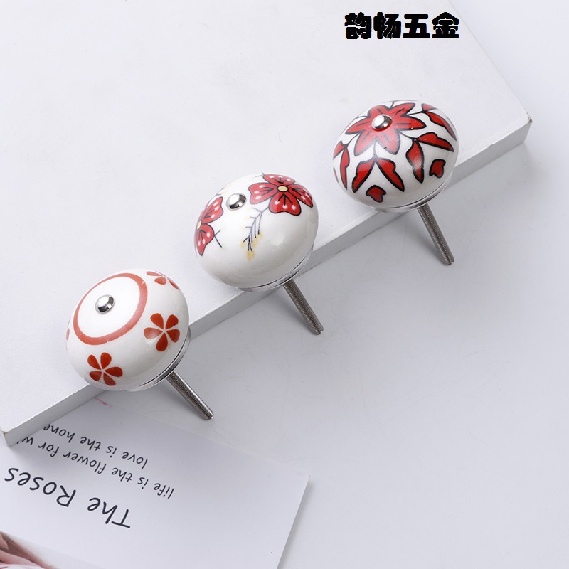 Yunchang cabinet door ceramic handle round handle European spherical simple cabinet drawer pumpkin handle single hole Application Scenario