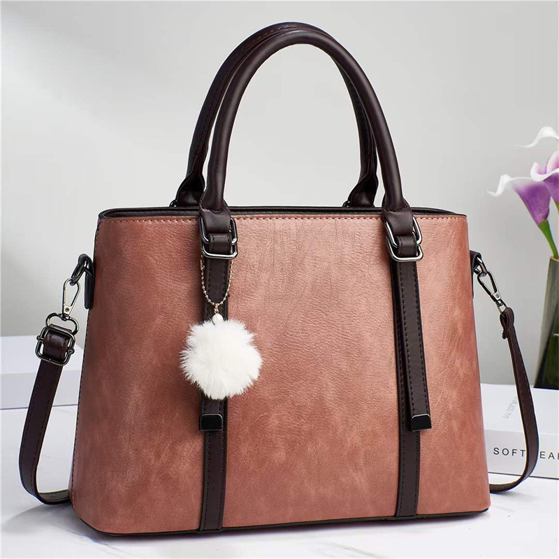 This is a new fashion women's bag made of retro materials for export in the autumn of 2024. It is a trendy crossbody handbag for women and a single-shoulder bag full figure