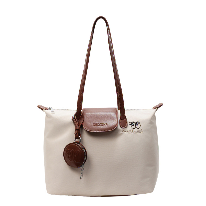 New large-capacity tote bag, a niche, versatile and high-end handbag. 2025 Casual and fashionable single-shoulder tote bag Item Picture