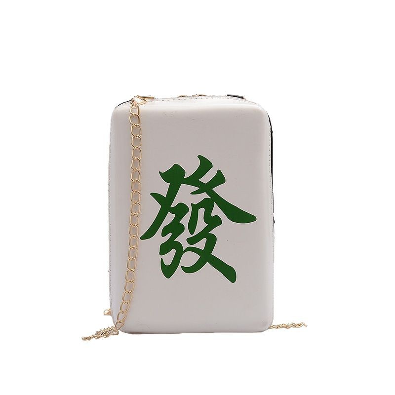 The 2022 new stylish and individualistic mahjong bag, a Korean version single-shoulder crossbody small square bag with text print for women Item Picture