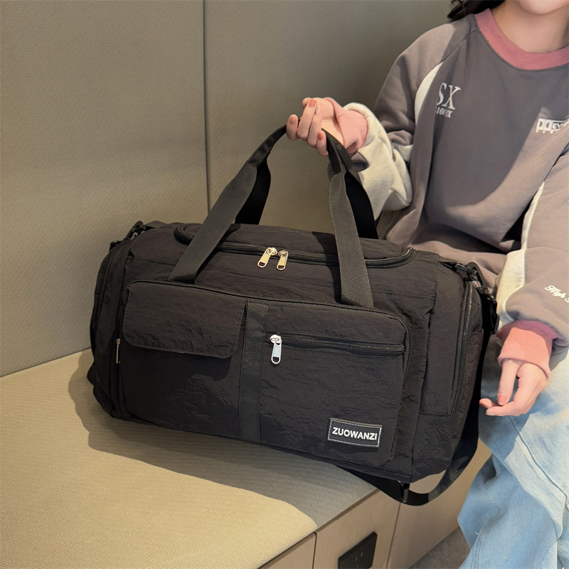 Large-capacity solid-color hand-held fitness bag, foldable independent shoe compartment travel bag, multi-functional crossbody double-back sports bag details Picture