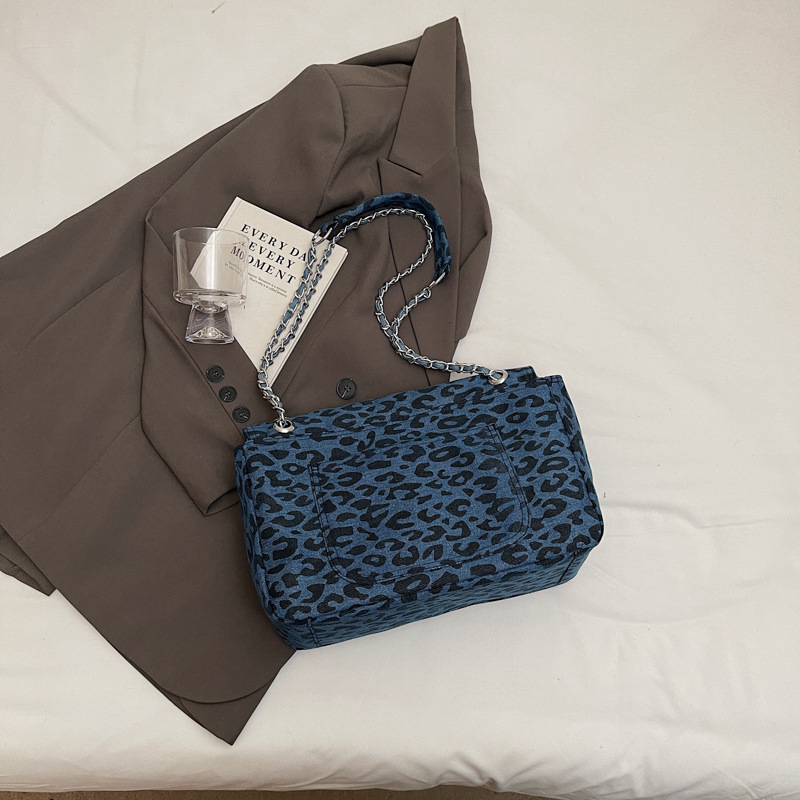 2024 New single-shoulder crossbody chain bag, fashionable autumn and winter tote bag, casual commuting, large capacity leopard print bag for women Specification drawing