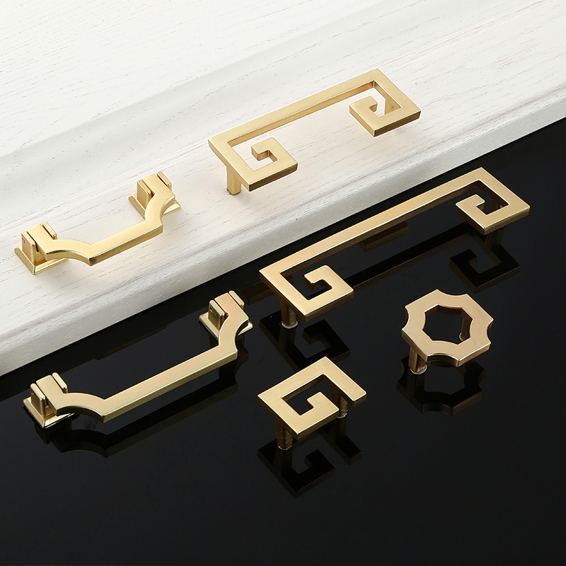 Manufacturer's in-stock furniture hardware cabinet handles, copper brushed new Chinese-style wardrobe drawer cabinet handles Application Scenario