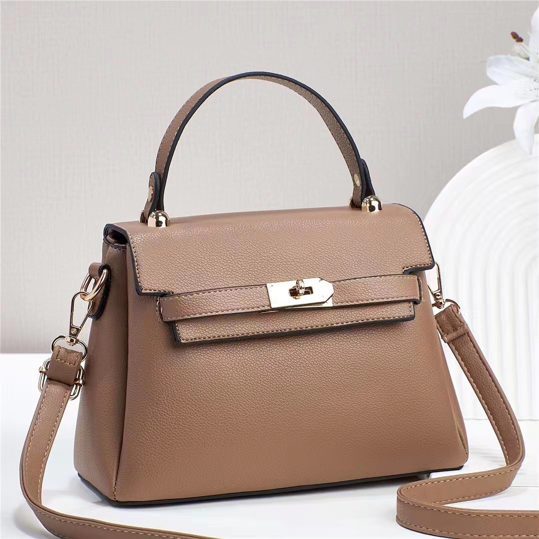 Cross-border new women's bag 2023 New trendy Korean style, versatile lockup crossbody single-shoulder bag, hand-carry fashionable Kelly bag Application Scenario