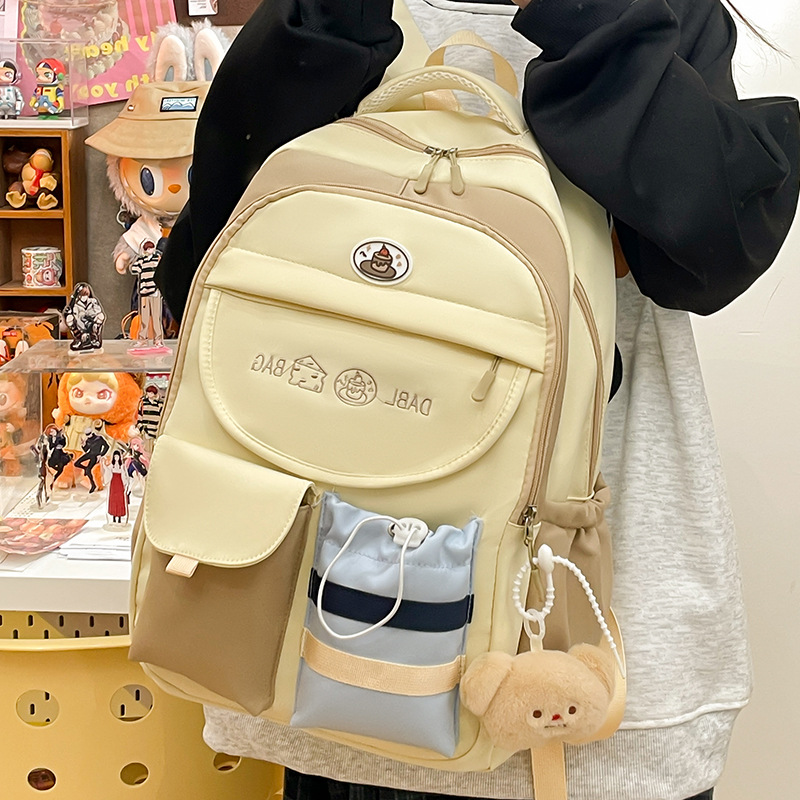 Schoolbag, schoolgirl style, niche girl backpack, high school student, large-capacity schoolbag, appearance level, lightweight, color-blocking backpack full figure