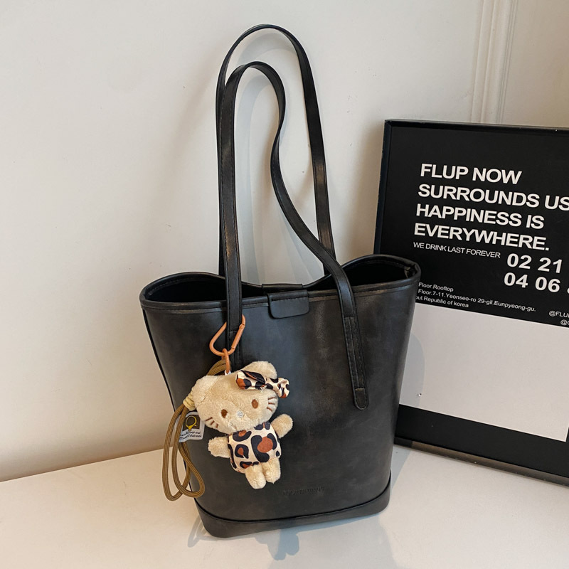 High-end retro bag for women, 2024 new style, trendy and high-end texture single-shoulder bag, large-capacity commuting bucket bag Specification drawing