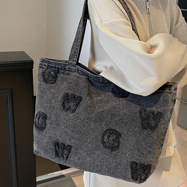 Artistic and retro denim bag 2025 new model, large capacity single-shoulder canvas bag, hand-held letter patchwork bag, ins style bag Specification drawing