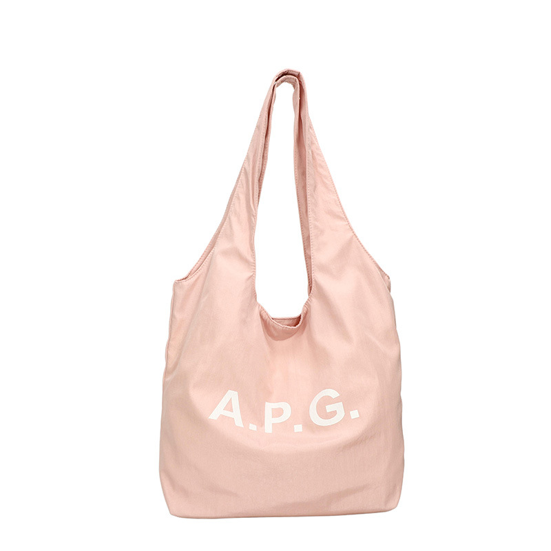 The new Tote simple single-shoulder bag has a large capacity of 2025. It features fashionable characters under the armpits and is suitable for a mother and daughter's spring casual commute Item Picture