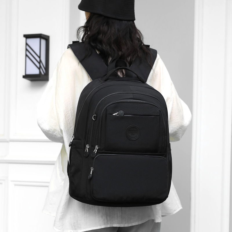 Colorful Fox's new women's backpack, large-capacity travel outdoor backpack, water-resistant nylon student schoolbag Specification drawing