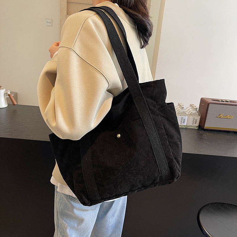 Casual corduroy large-capacity tote bag for women 2024 new autumn and winter, trendy and fashionable single-shoulder underarm handbag Specification drawing