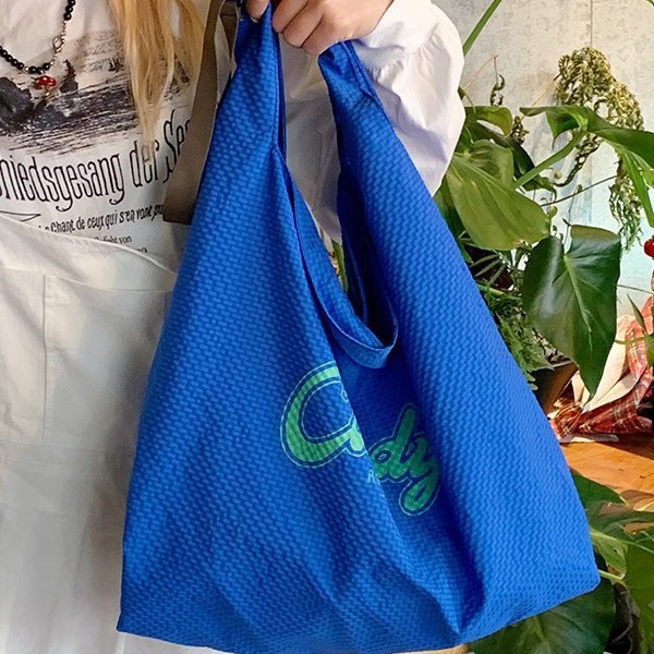 Nylon bag for women 2025 New style, fashionable large-capacity single-shoulder underarm bag, versatile and fashionable commuter student tote bag Specification drawing