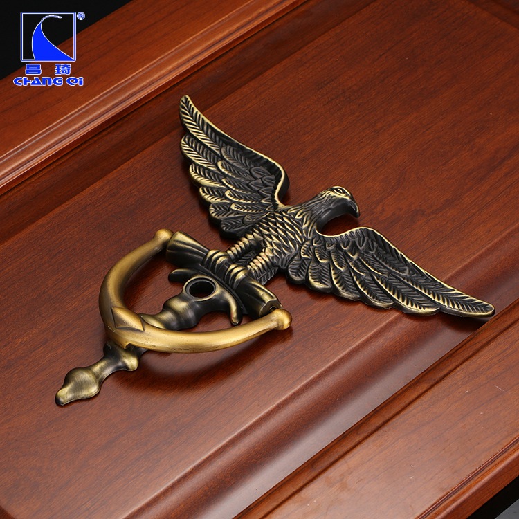 Wholesale of door knockers, cross-border anti-theft doors, European-style eagle-head zinc alloy door knockers, 3388 full figure