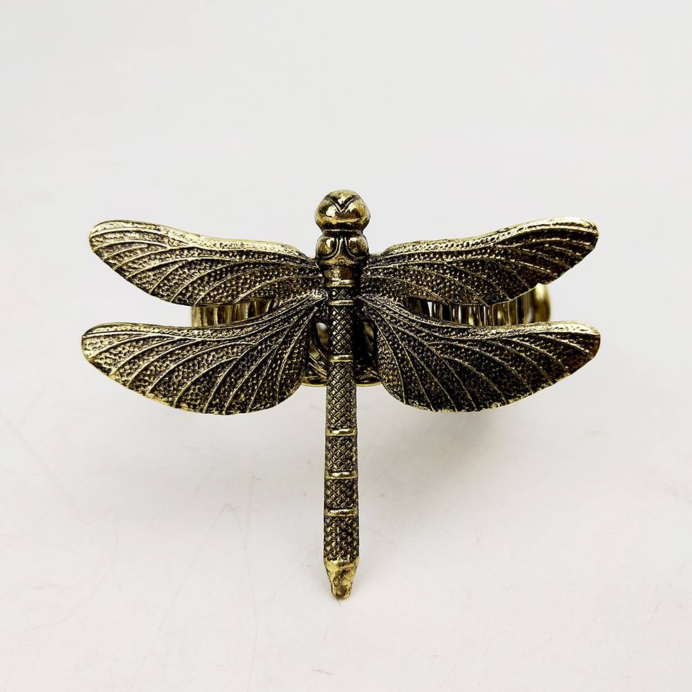 Dragonfly curtain clips, Dragonfly curtain clips, Spring Kunchong Foreign Trade new products for bedroom decoration Application Scenario