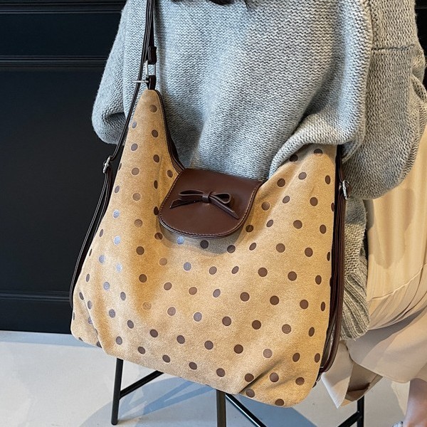 The new design polka dot Korean-style single-shoulder bag, sweet girl multi-functional backpack, casual, fashionable, practical and niche crossbody bag Specification drawing