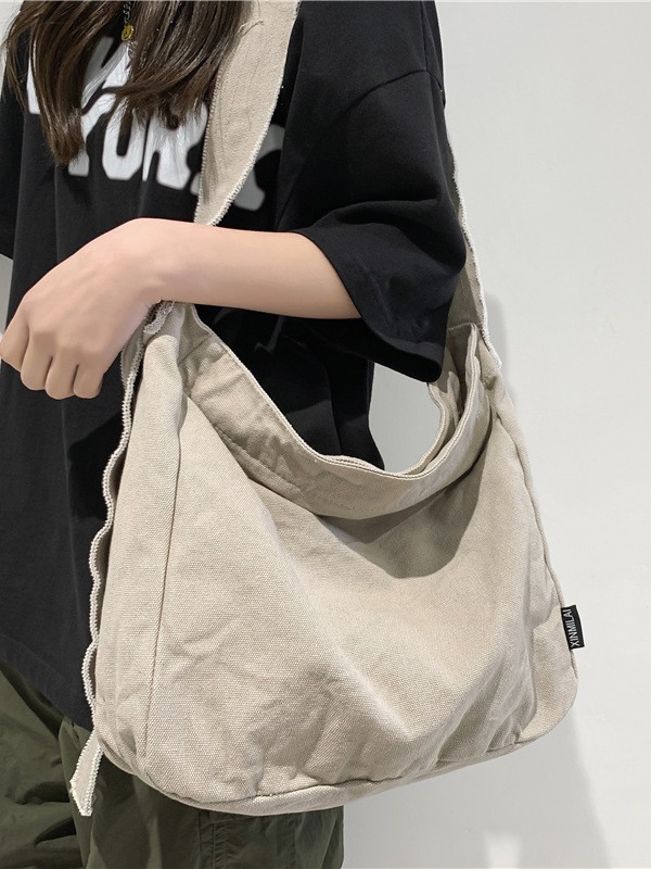 Japanese-style casual canvas bag for women, washed and aged, with unique frilled edges, crossbody bag, large-capacity artistic single-shoulder bag, tote bag full figure